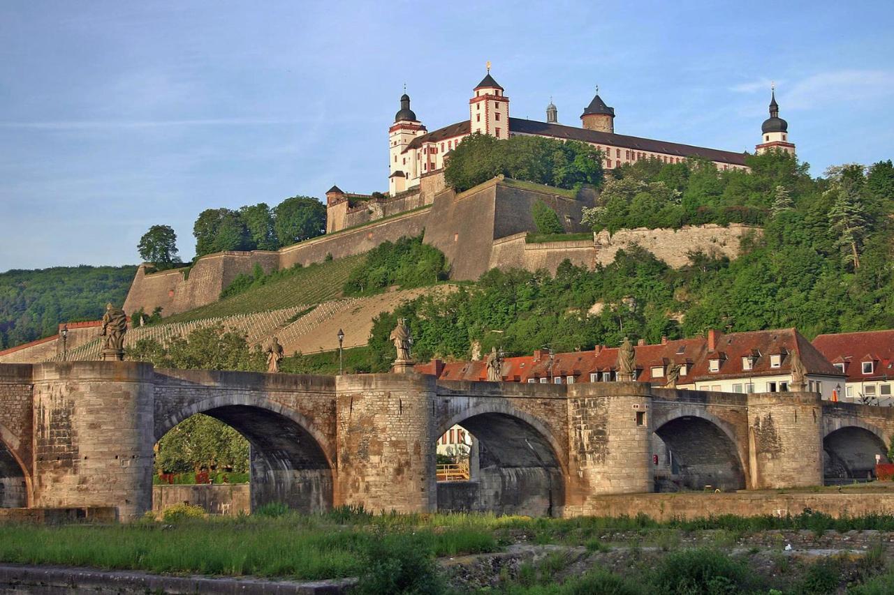 Private Room-Vineyards And City Würzburg Zewnętrze zdjęcie